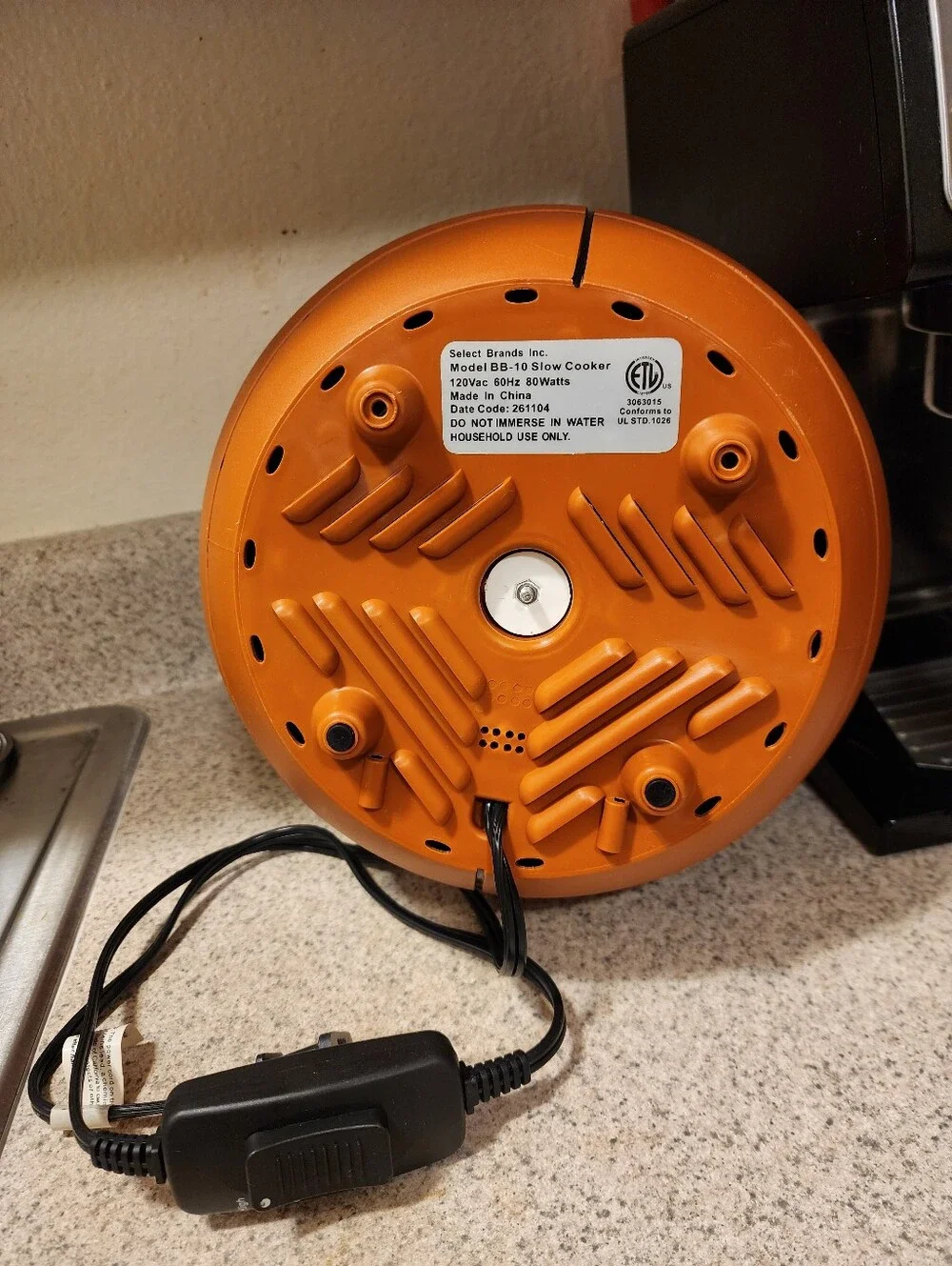 PRO POTS Basketball-Shaped Electric Slow Cooker 1.5 Qt. Capacity - Model BB-10